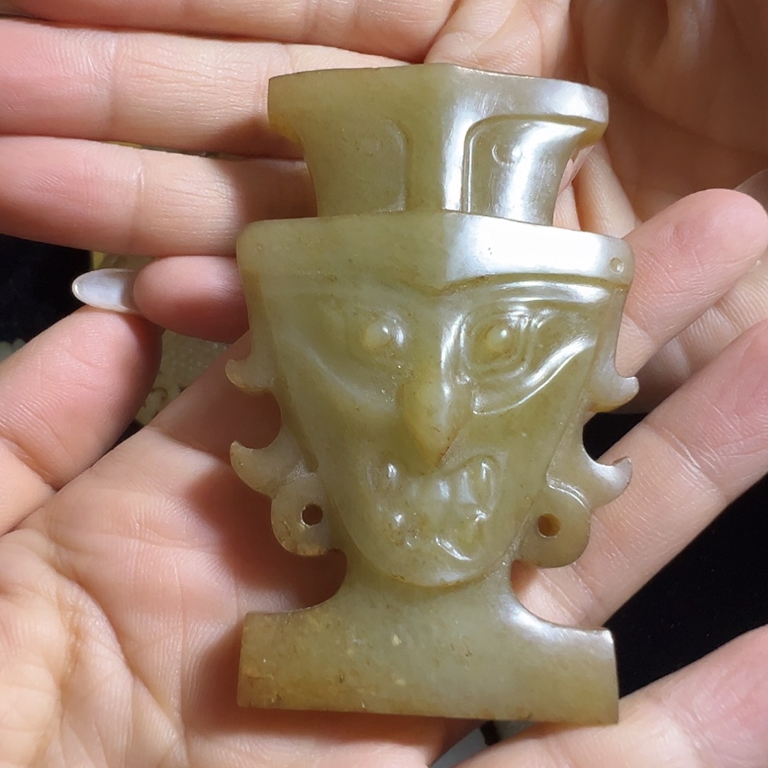 和田玉未镶嵌挂件阿*