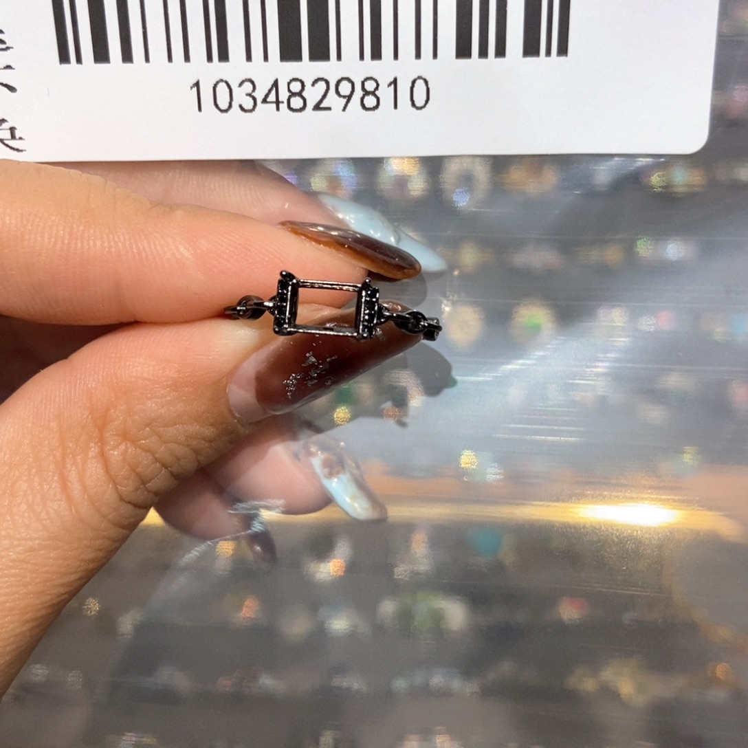 我***）欧泊未镶嵌不退换