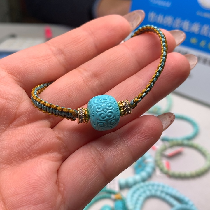 绿松石配饰未镶嵌迎****呀