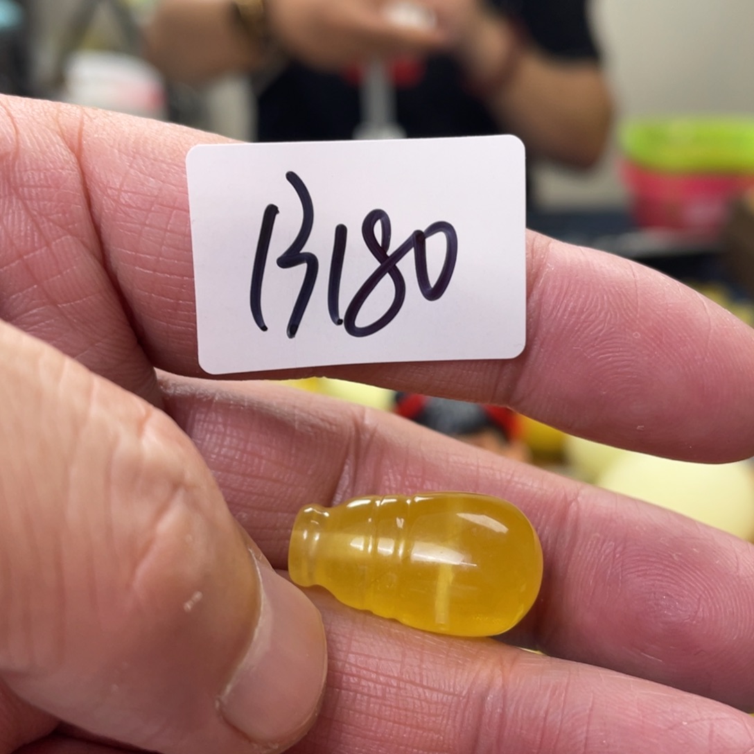 手链琥珀未镶嵌多样性发，发其中一件