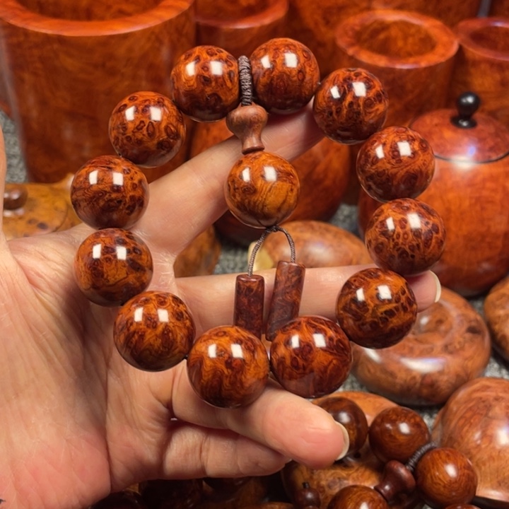 大果紫檀（缅甸花梨）半*心