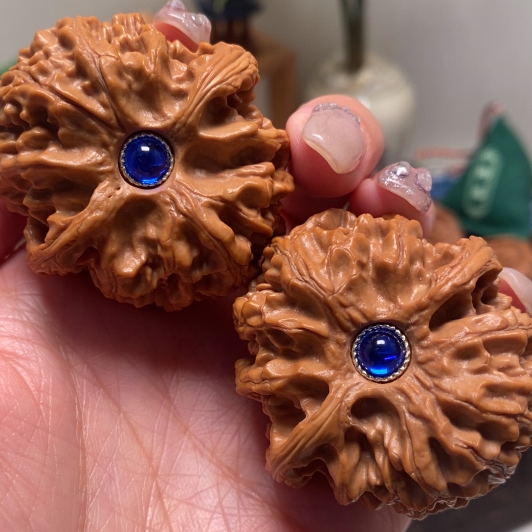 文玩核桃把件44尺寸苹果园