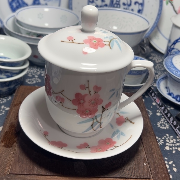 陶手绘翠竹红梅三件套办公杯