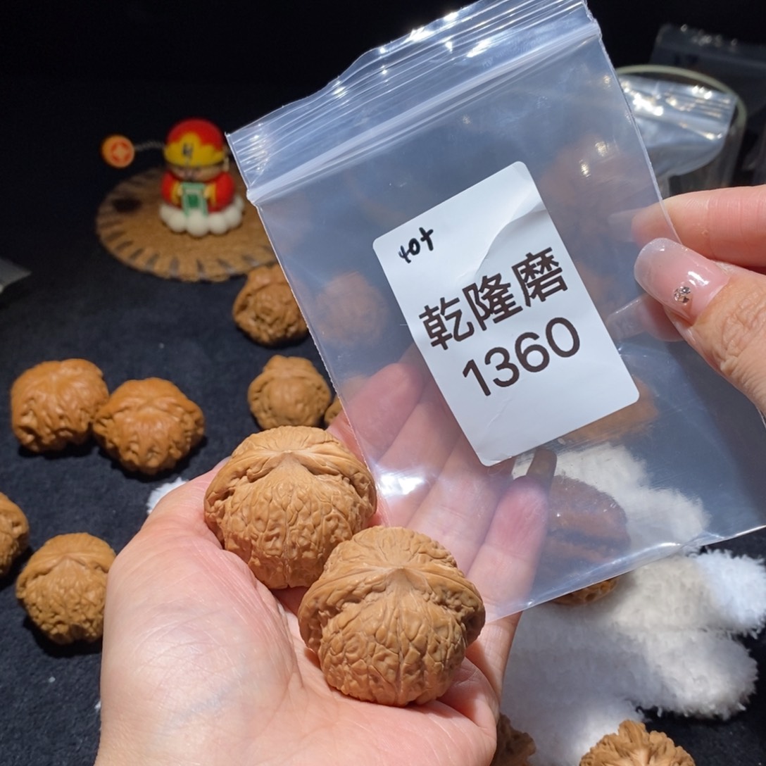 文玩核桃吊坠音**友乾隆磨