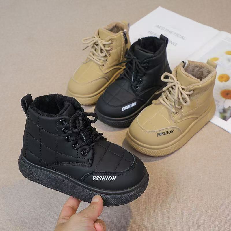 儿童棉靴冬季新款加绒男童短靴女童保暖棉鞋软底中大童马丁靴