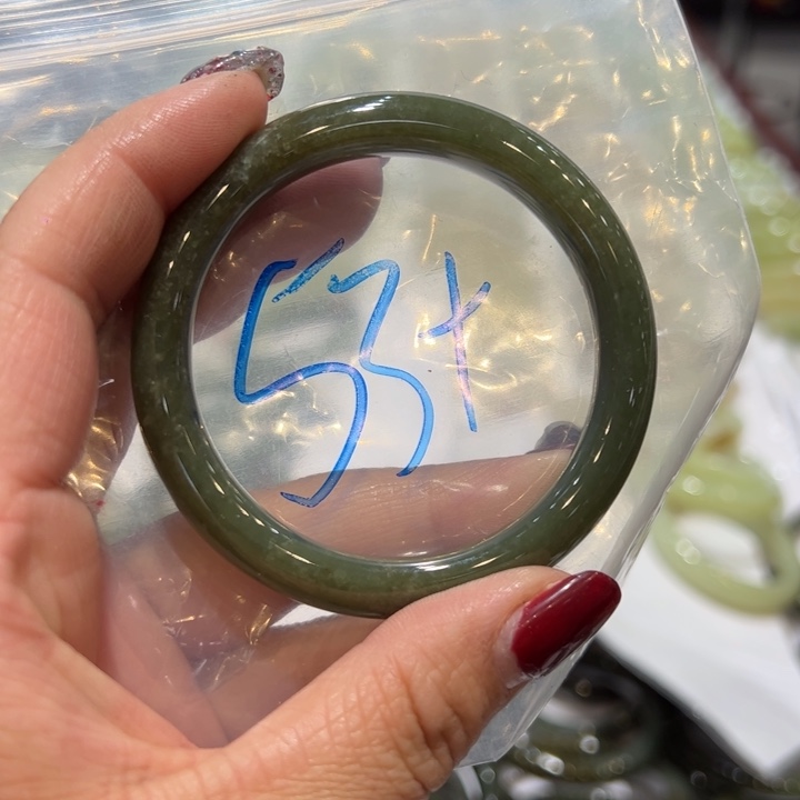 和田玉（糖玉）手镯未镶嵌