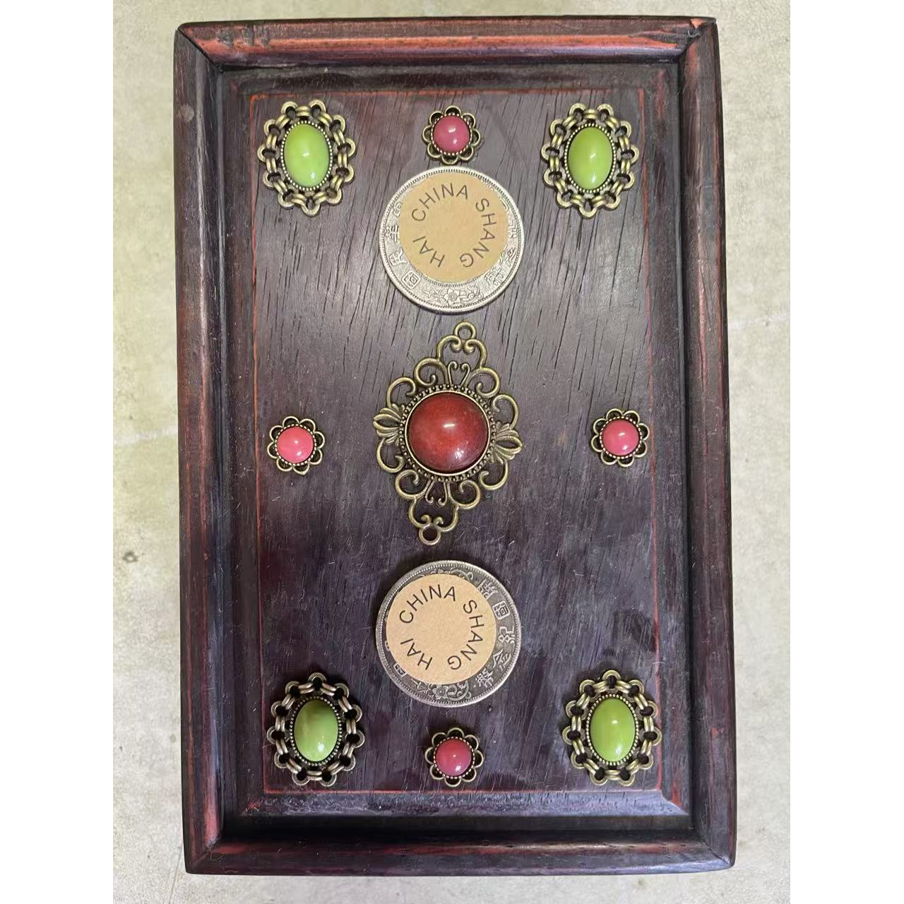 【闪购链接】红宝木盒一个----