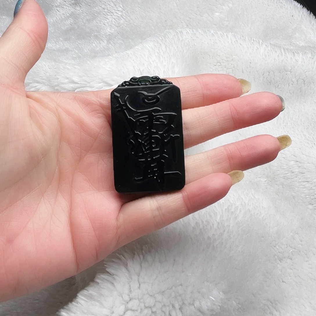 蛇纹石玉紫薇讳未镶嵌少*