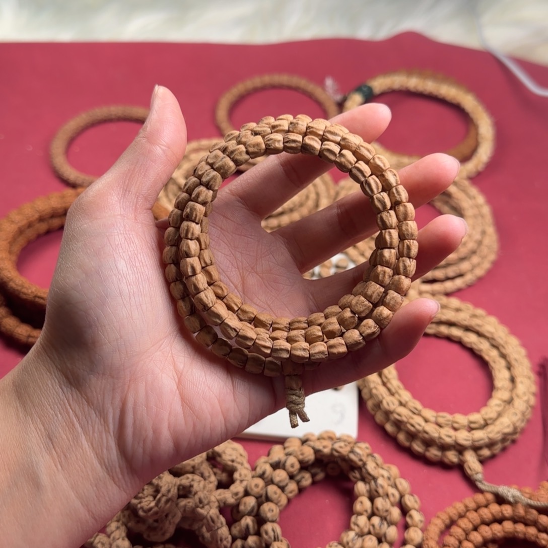 把件柏香籽/百香籽红芽方块顺