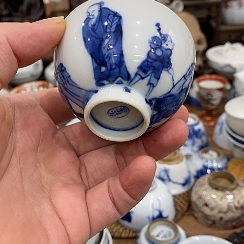 闲茶具等产品的生产和销售