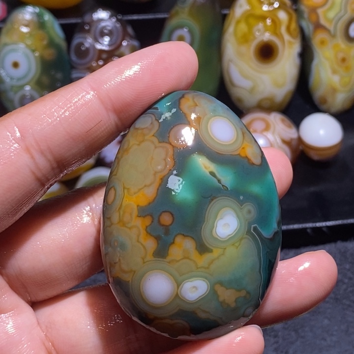 玛瑙/玉髓未镶嵌珠宝奇石98