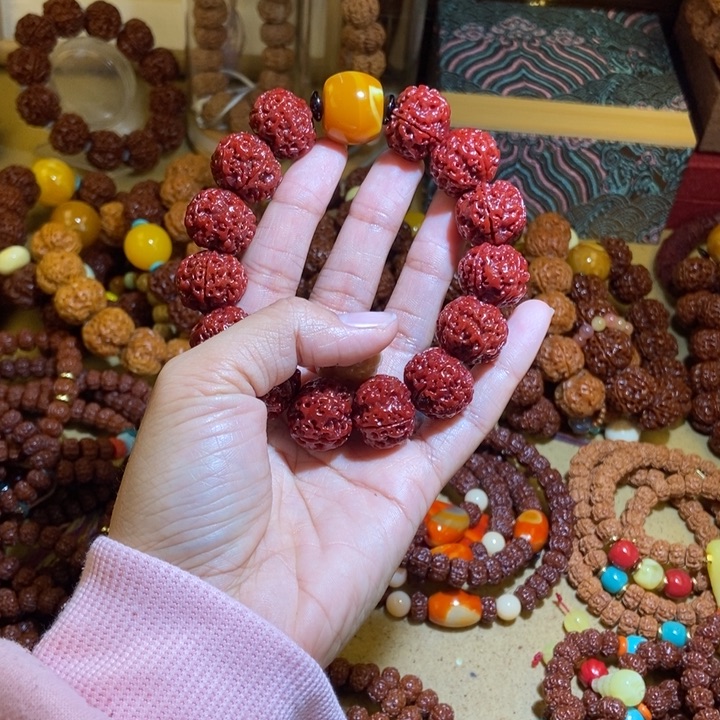 是***~金刚菩提吊坠195玉化深红