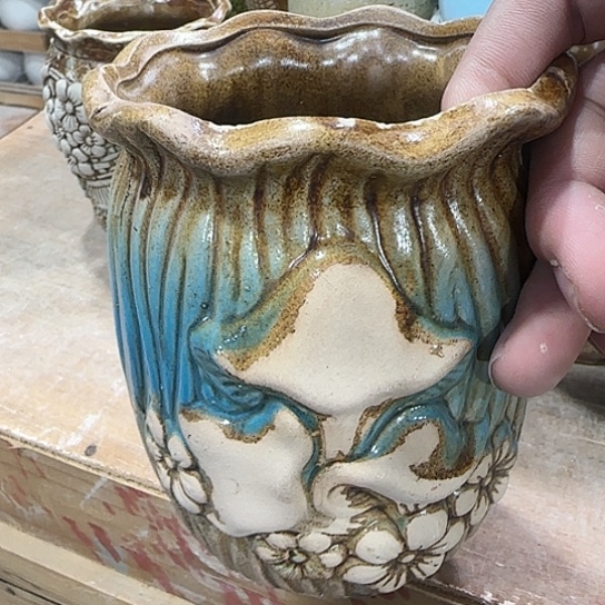 有孔！！有问题问客服，满9元包邮