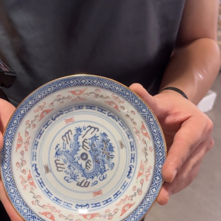 摆件怀旧瓷器，默认微瑕，介意勿拍