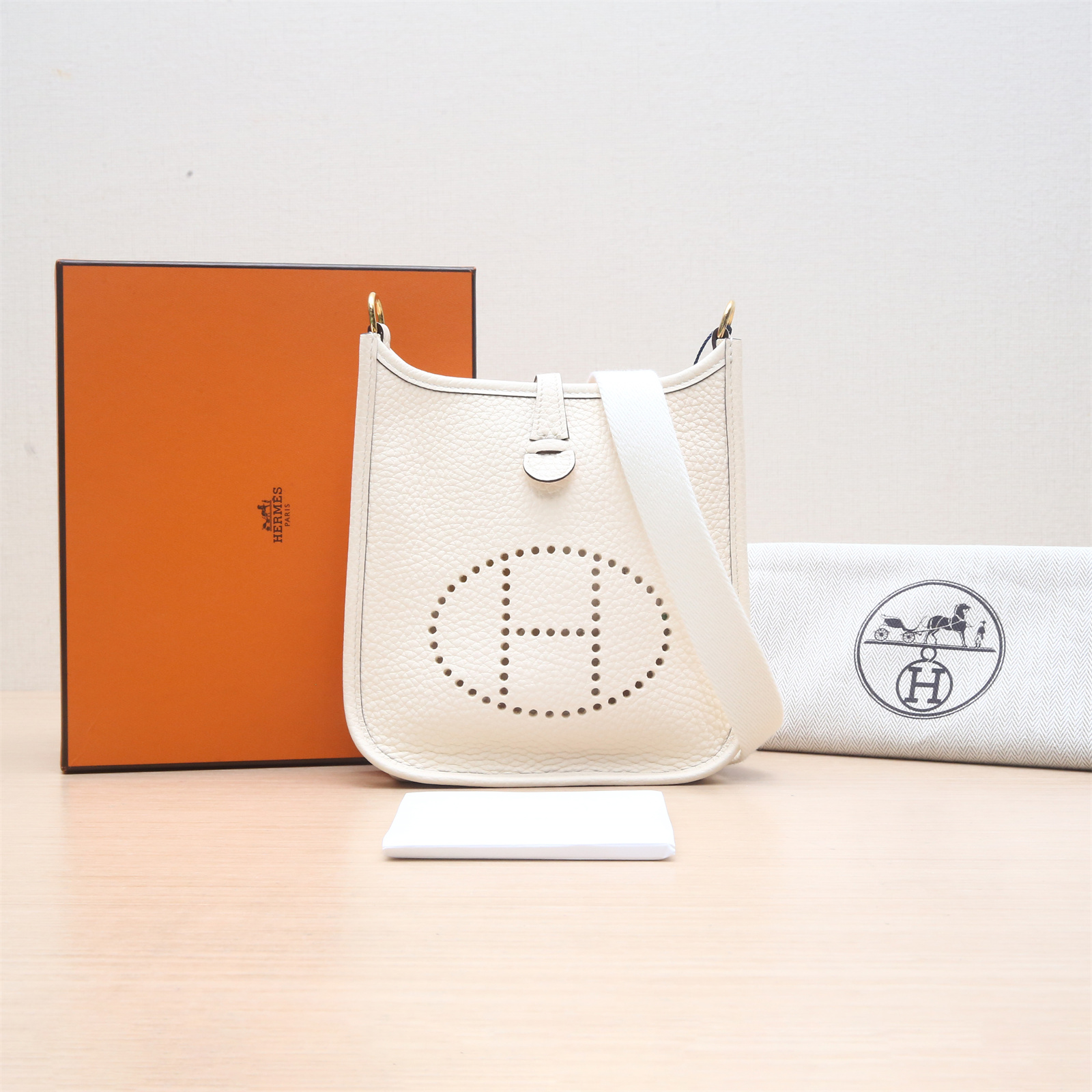 95新 Hermes/爱马仕 【小花念念】Evelyne MINI 16 奶油白 TC皮