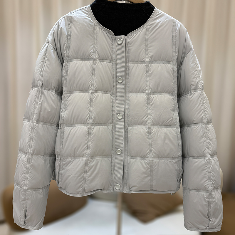 zaw大码女装方格羽绒服冬季2025新款白鸭绒保暖胖mm显瘦外套25518