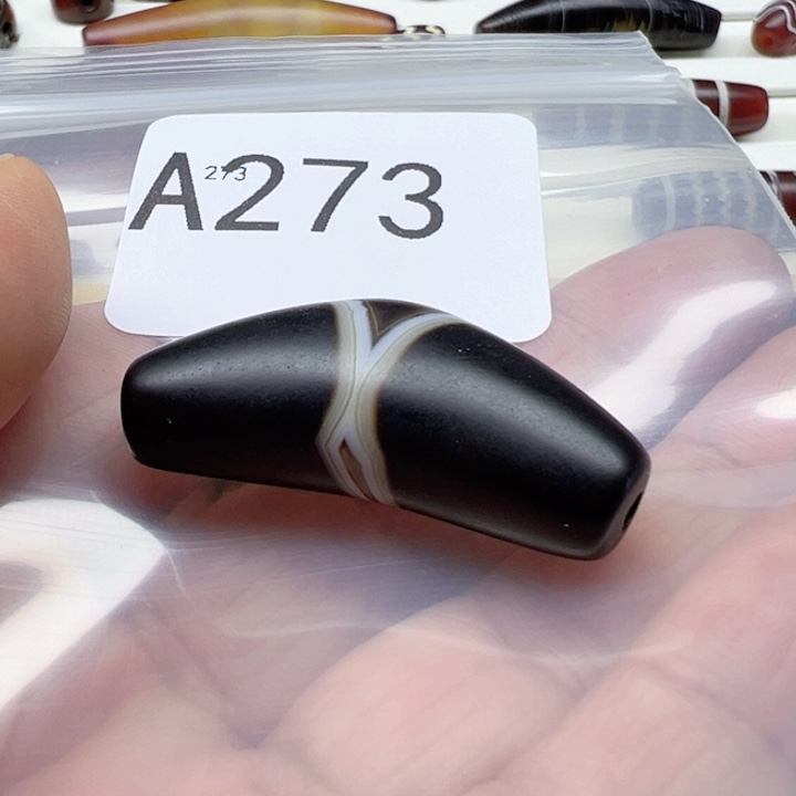 姝***辰玛瑙/玉髓未镶嵌手链