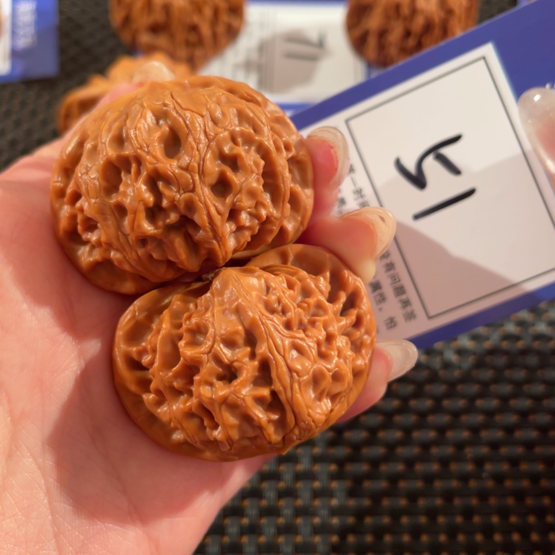 文玩核桃把件51号41尺宫灯