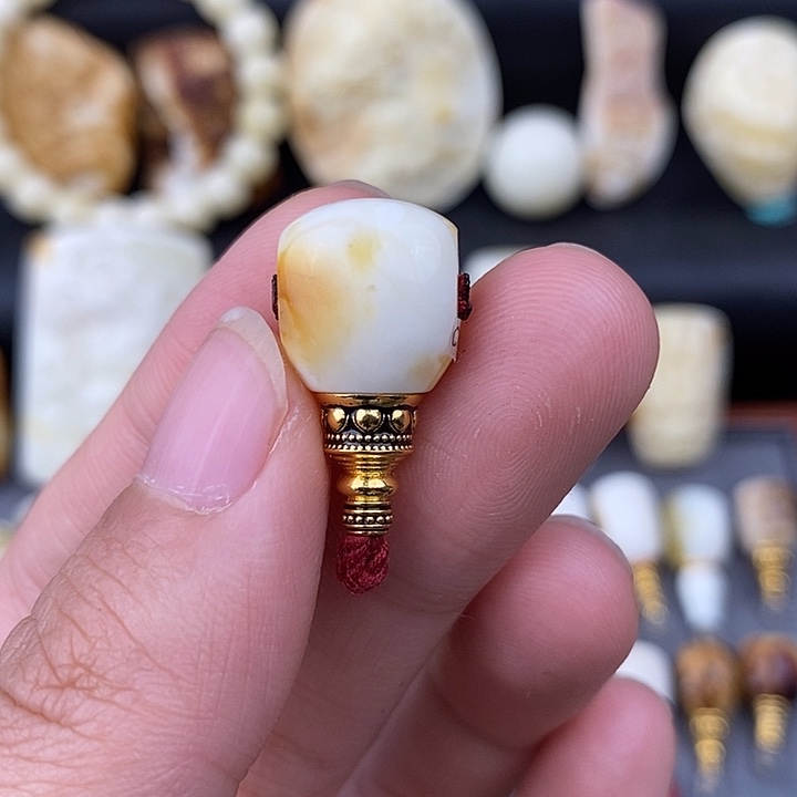 琥珀未镶嵌裸石12三通c726