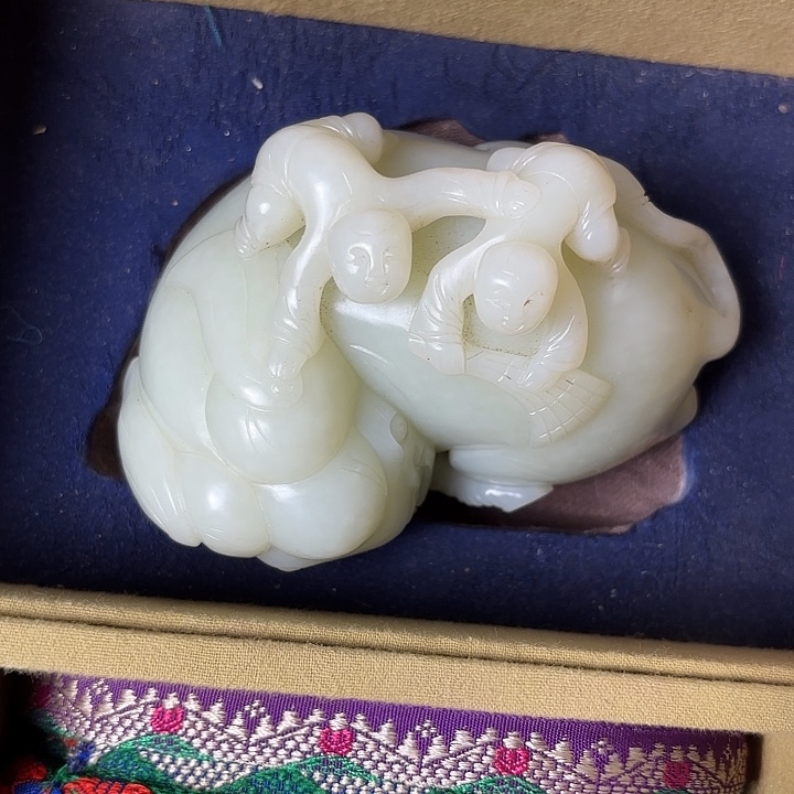 哎***呵和田玉未镶嵌挂件