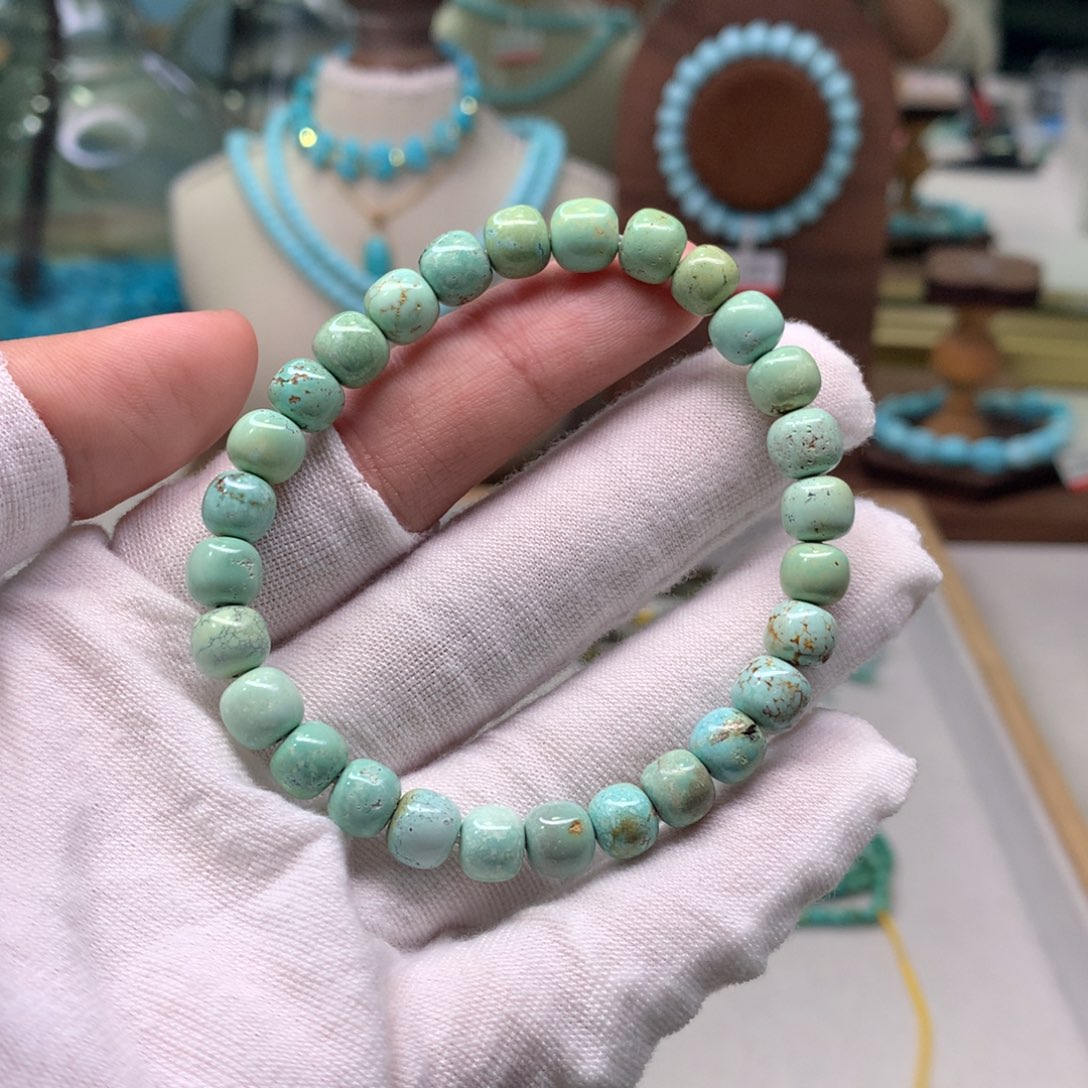 绿松石配饰未镶嵌