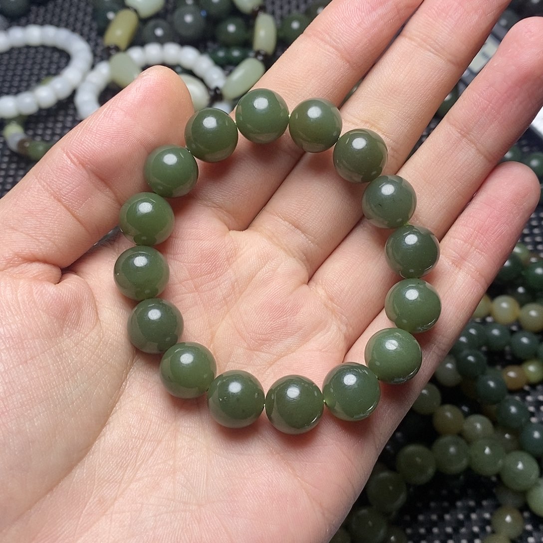 和田玉未镶嵌手串8