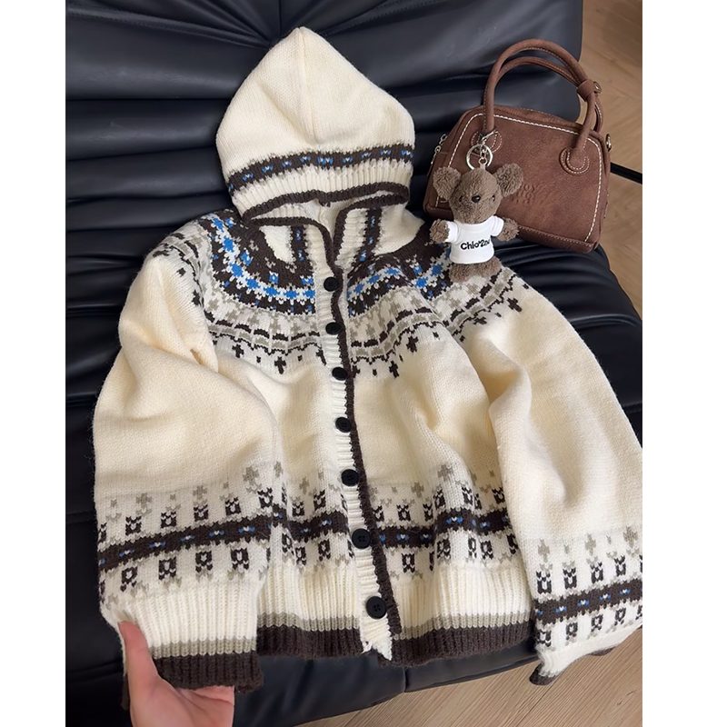 费尔岛毛衣女冬季宽松杏色高级复古连帽针织开衫外套小上衣