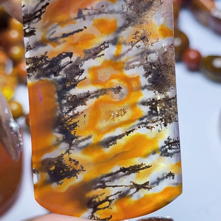 玛瑙/玉髓颈饰未镶嵌?****?