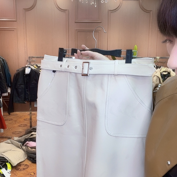 140……150斤皮长裙