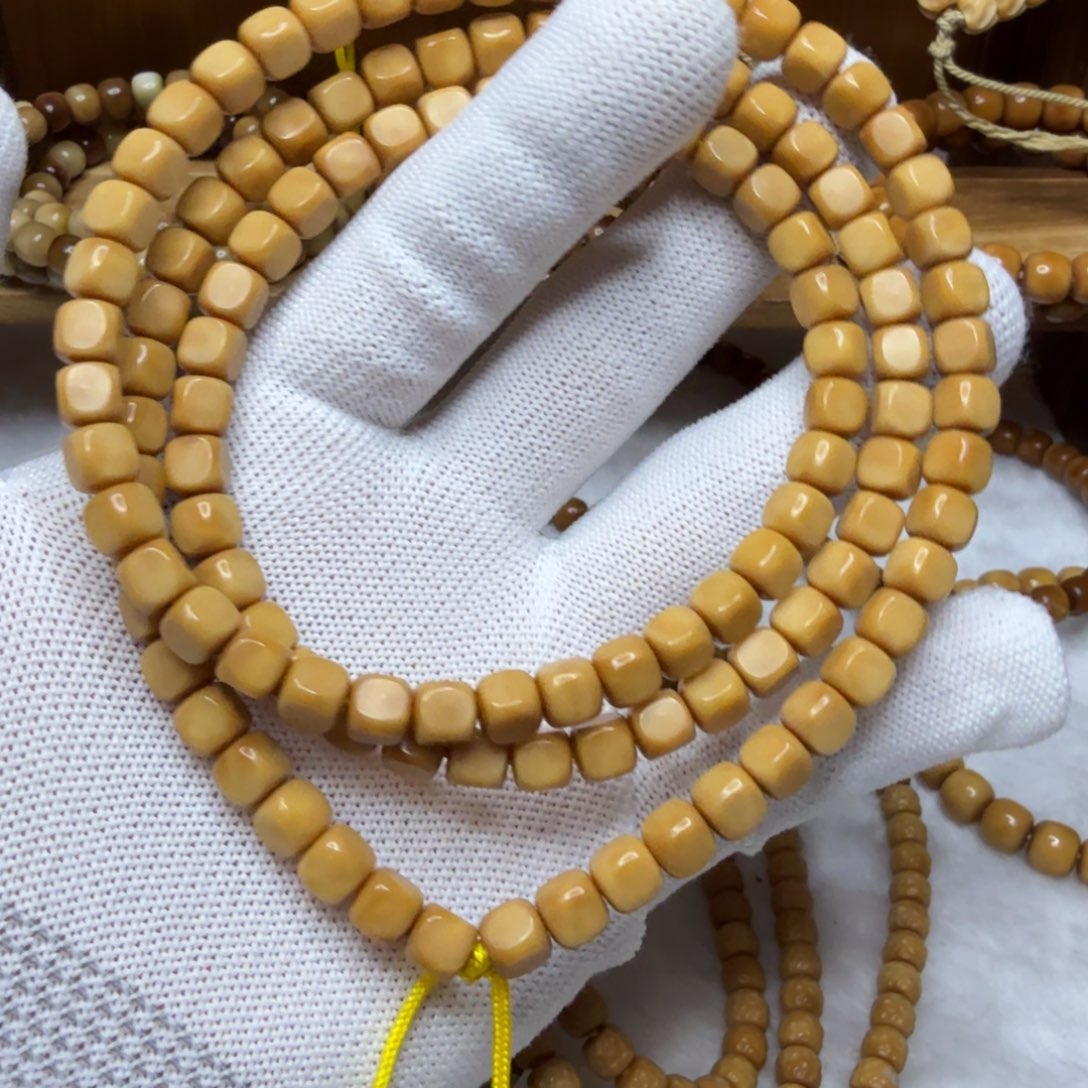 吊坠龙脊菩提六方