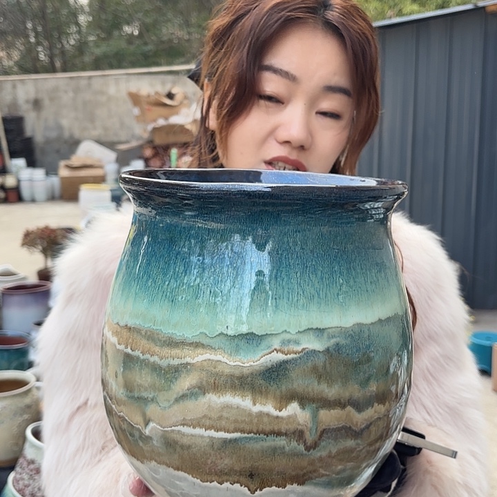 红陶口22高25一个