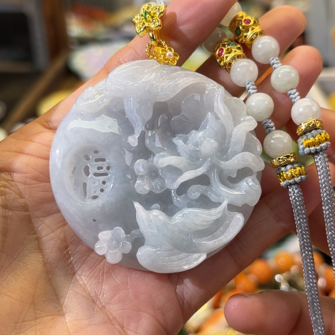 翡翠颈饰未镶嵌待编款