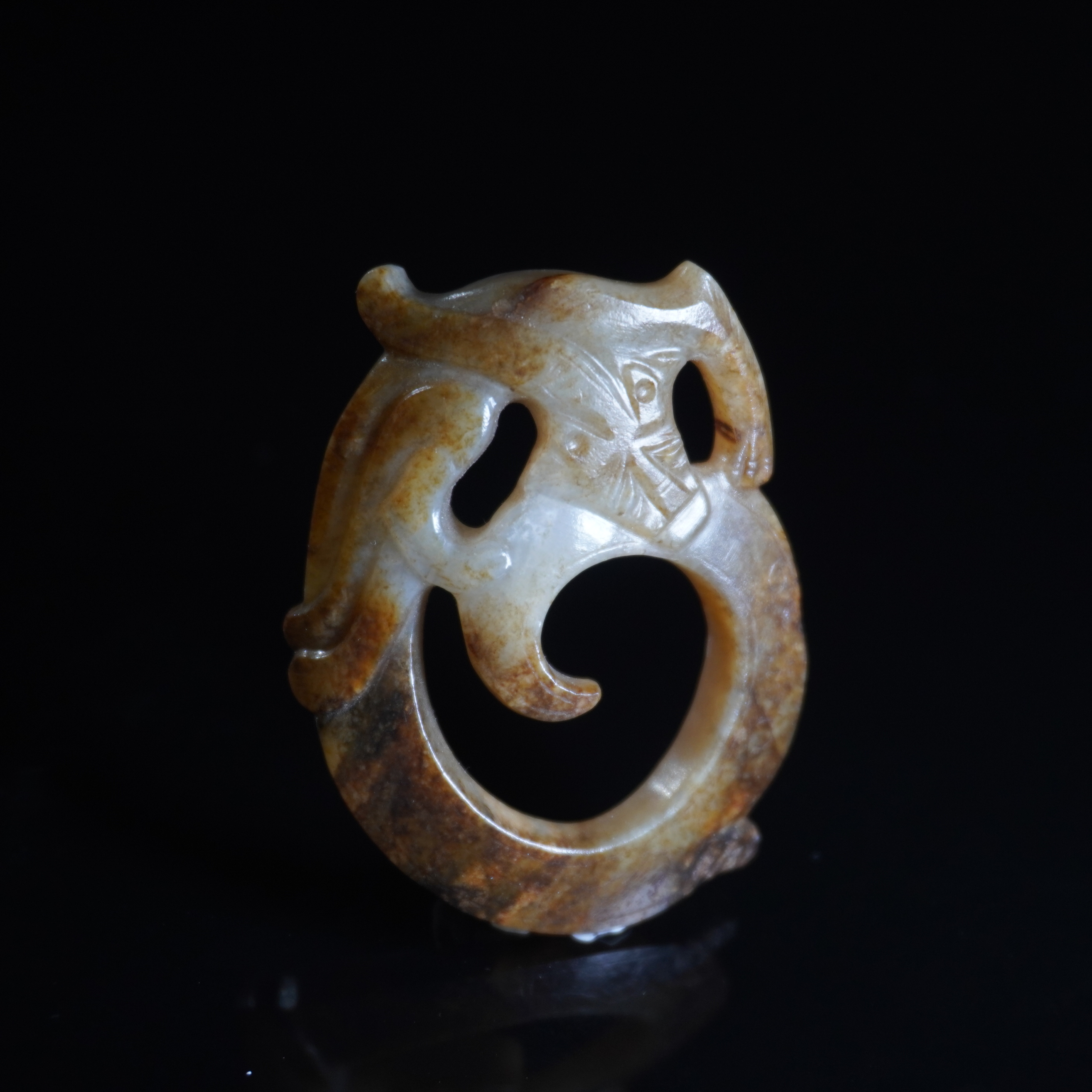 明代和田玉咬尾龙/HY027025/金玉良缘/槐荫山房