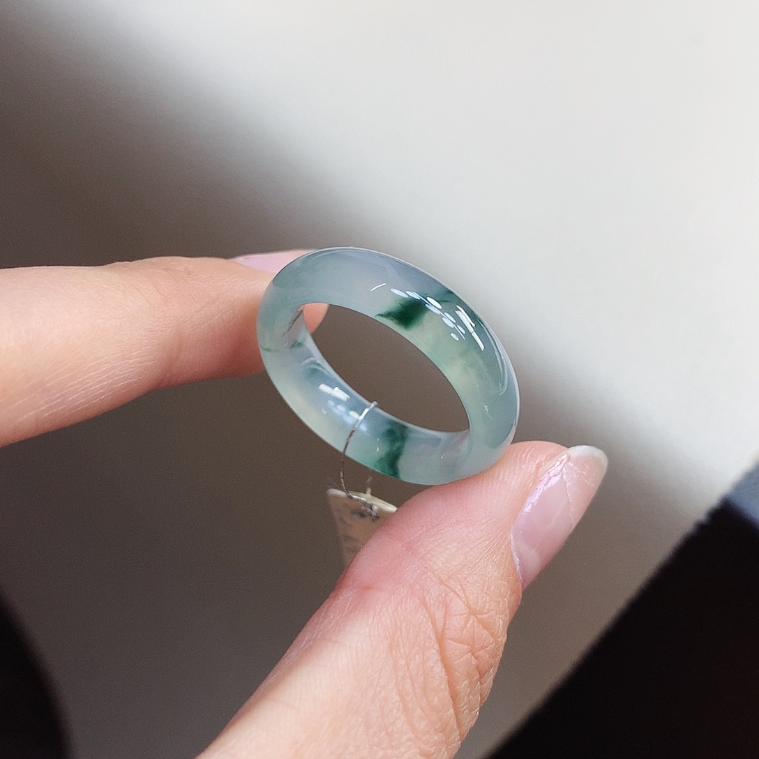 翡翠戒指未镶嵌23号