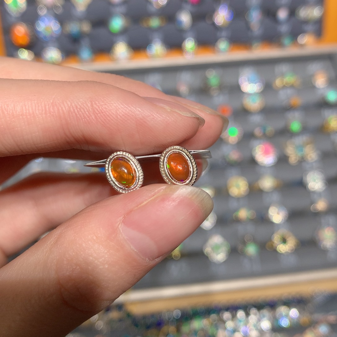 银S925镶嵌欧泊耳钉t