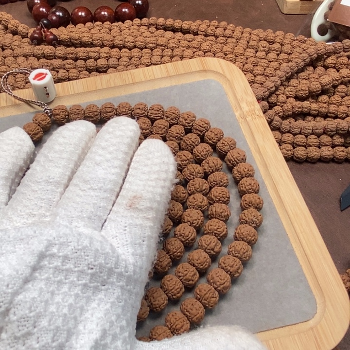 王***五吊坠金刚菩提108元皮树王