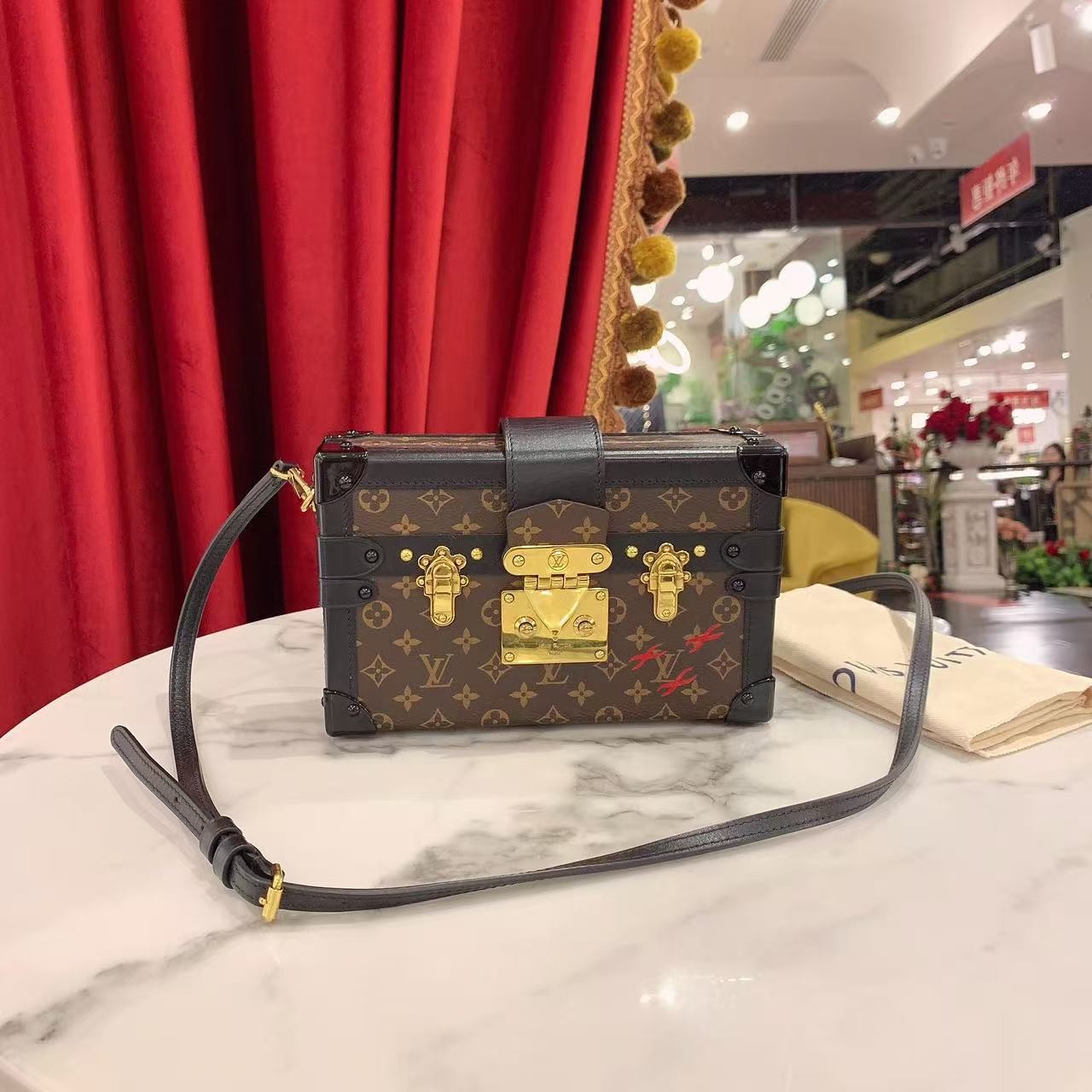 95新 LV GGS丨petite malle老花金扣硬盒子芯片款/95992044