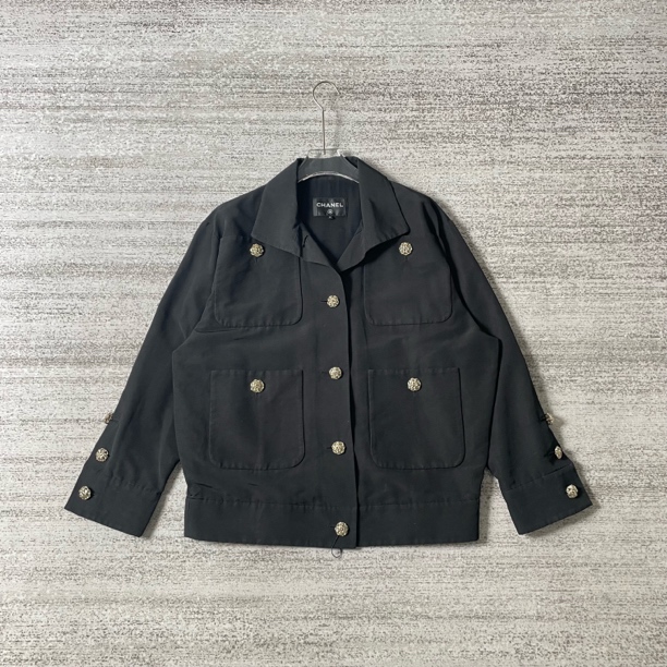 99新 Chanel/香奈儿 纯色翻领夹克外套/尺码40#9049