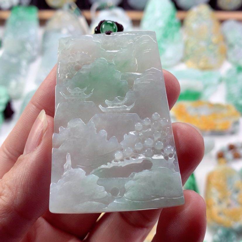 【闪购商品】翡翠吊坠(不含链)未镶嵌