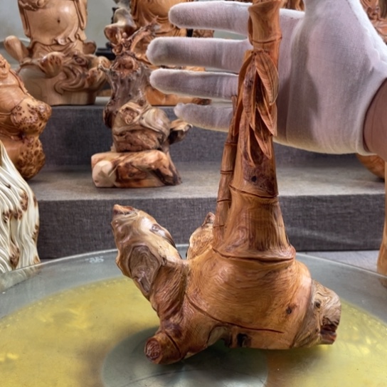 用***悟柏木（崖柏）崖柏工艺品摆件