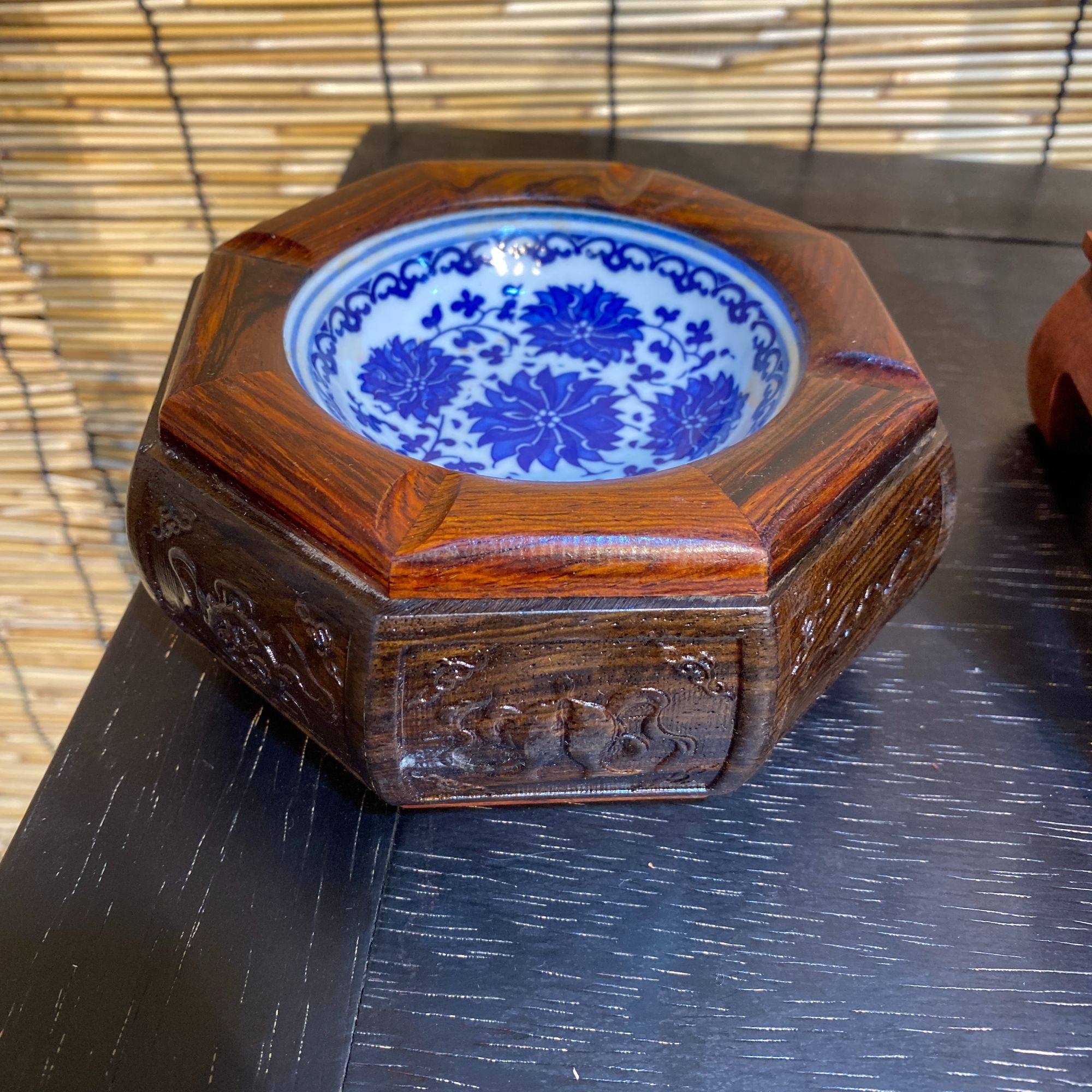 精品檀木福利烟灰缸七十五