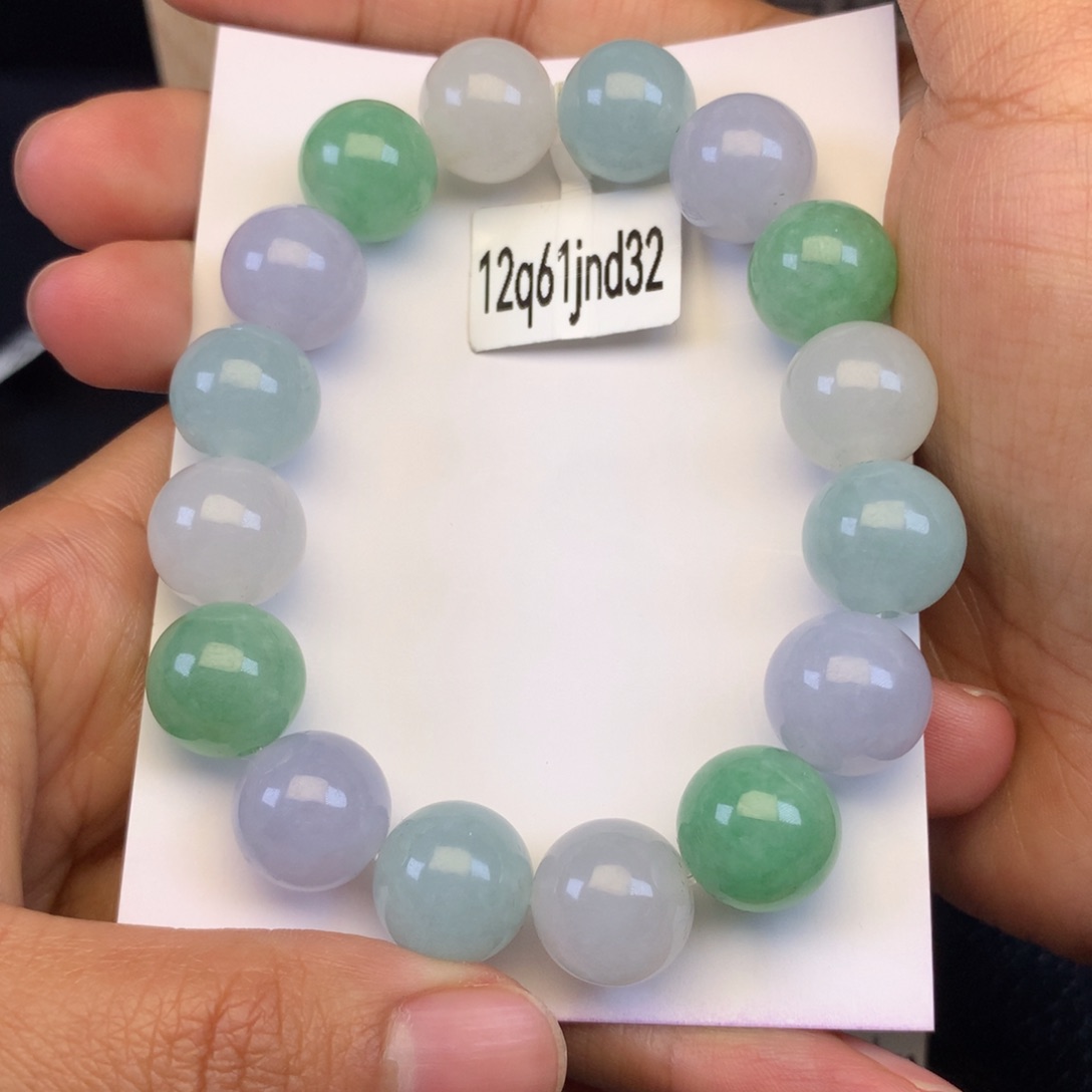 翡翠颈饰未镶嵌猫*鱼天然缅甸翡翠