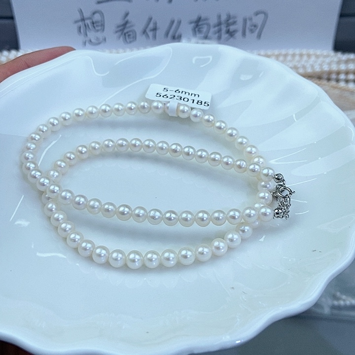 颈饰未镶嵌淡水珍珠