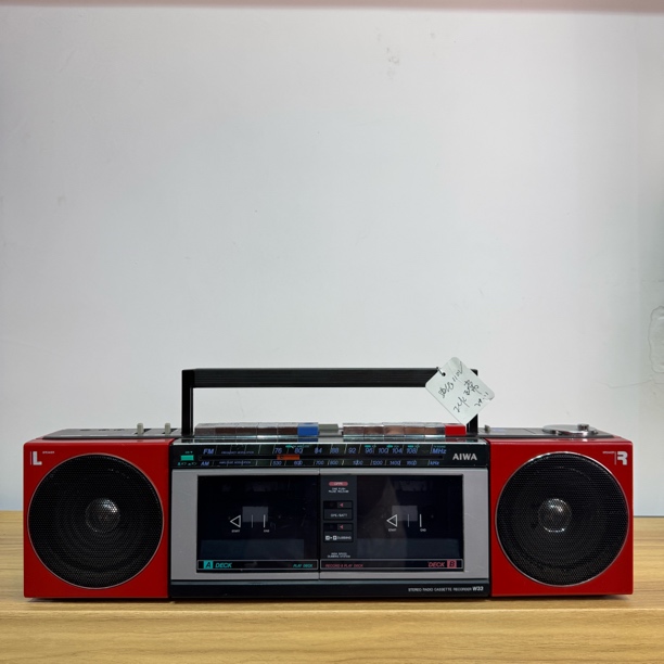 110v爱华w33收录机日本原装进口8090年代怀旧经典老式红色磁带机