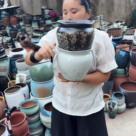 口20高19，瑕疵两个盆。