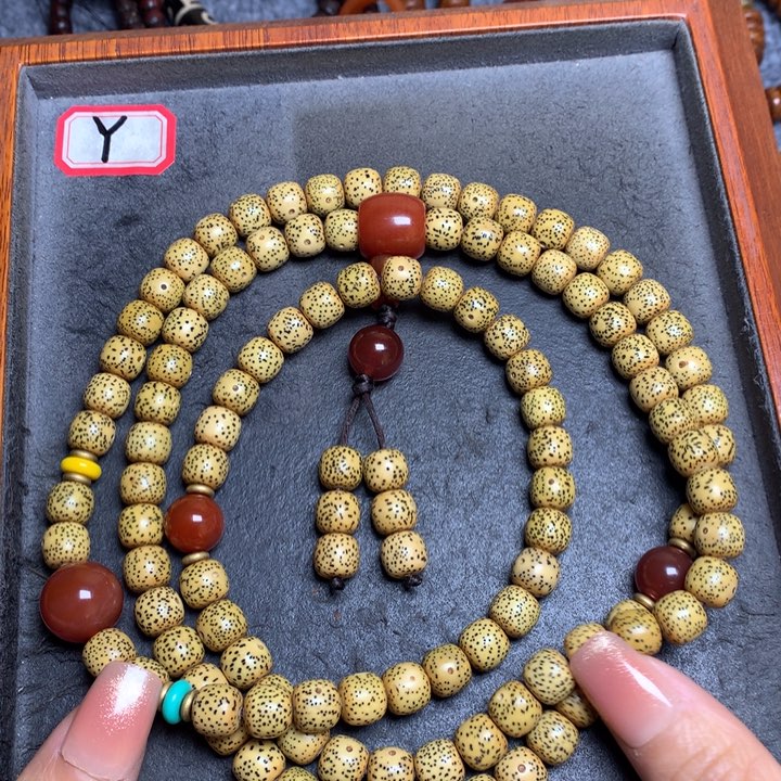 星月菩提吊坠菩提