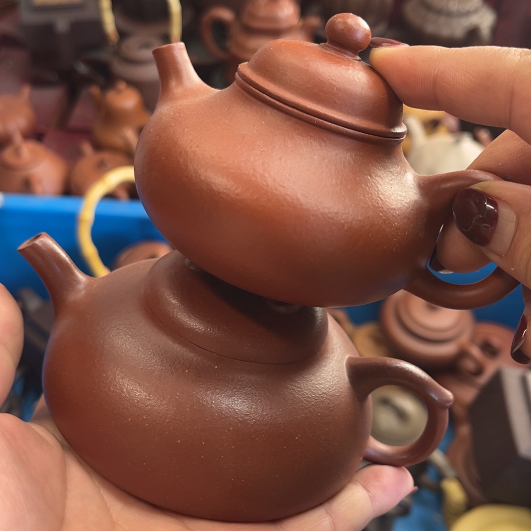 大***方茶壶紫砂紫砂…………………………瑕疵