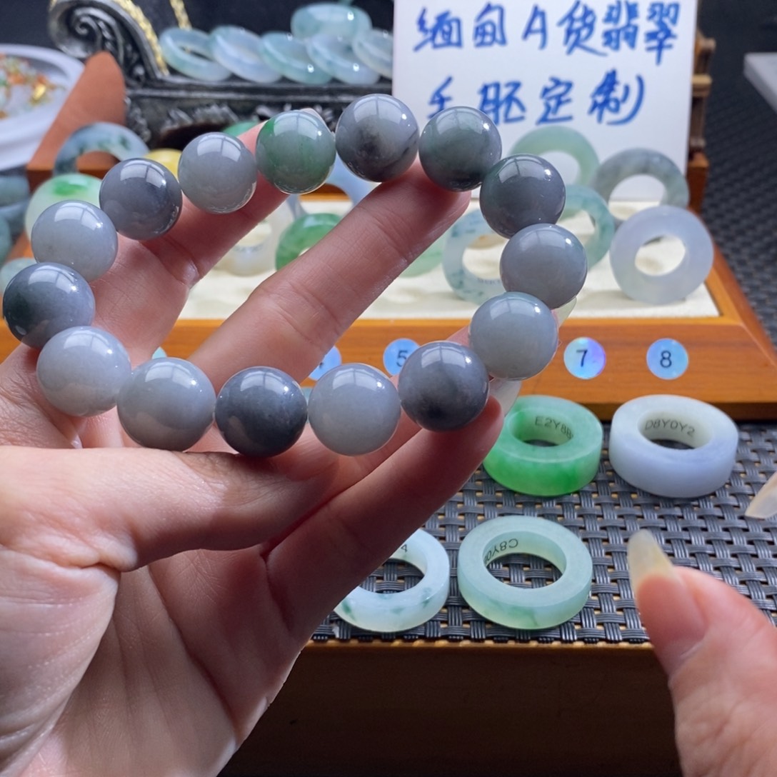 ～***哟翡翠未镶嵌手链手串