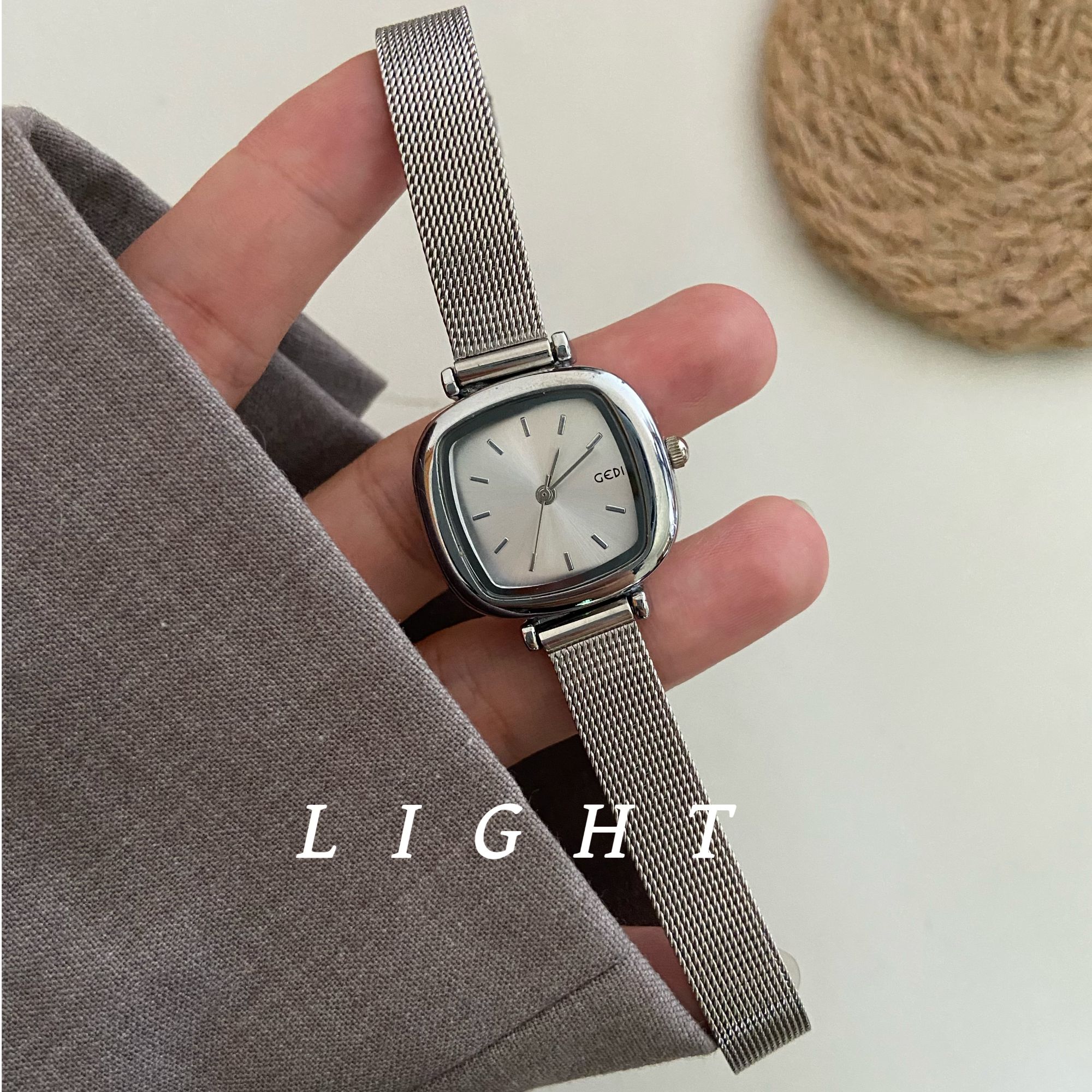 LIGHT 网带极简小银表通勤百搭ins风