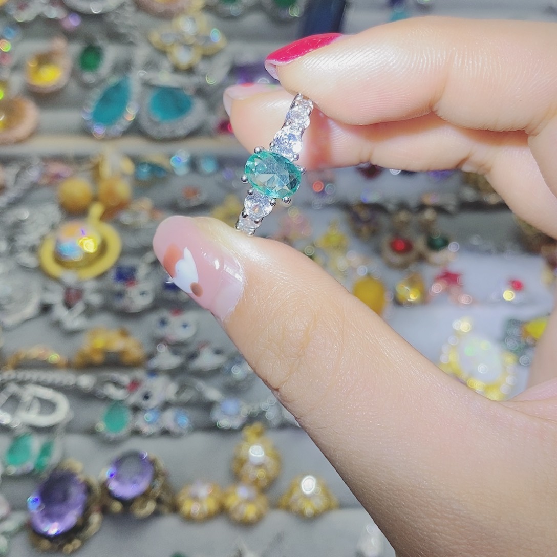 【闪购商品】托帕石耳饰银S925镶嵌